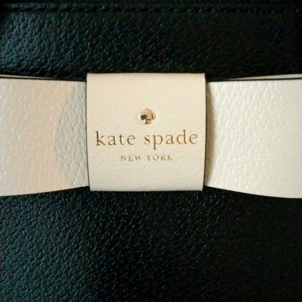 Like new Kate Spade - Picture 2 of 4